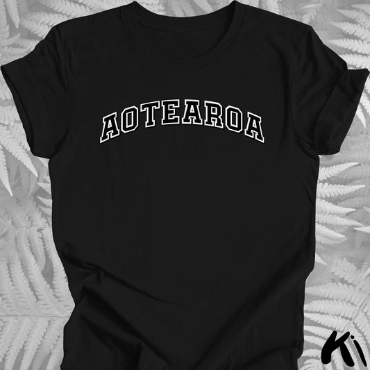 AOTEAROA Arched Text Shirt